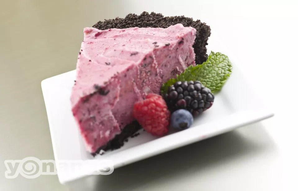 Mixed Berry Pie with Chocolate Crust