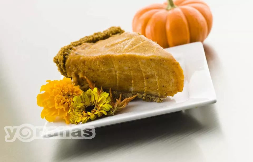 Pumpkin Pie with Gingersnap Crust